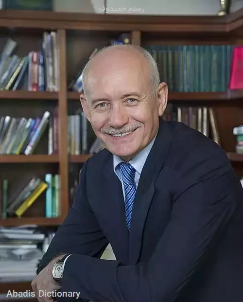 رستم حمیدوف